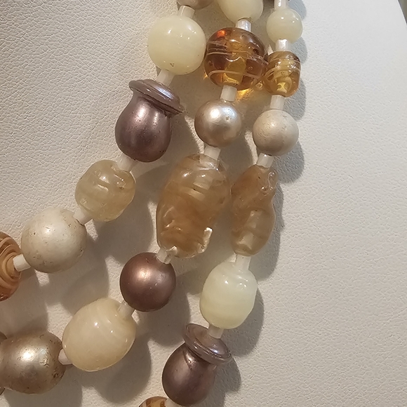 Vintage One of a Kind Three Strand Boho Styled Multi Gemstone Bead Necklace. - Picture 6 of 8